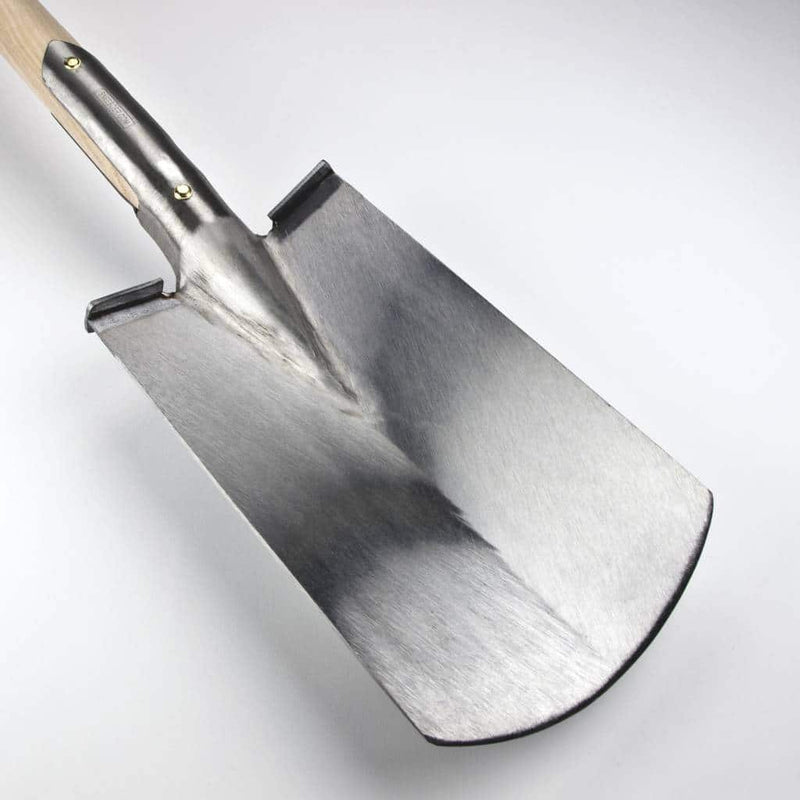 Sneeboer Garden Spade with steps